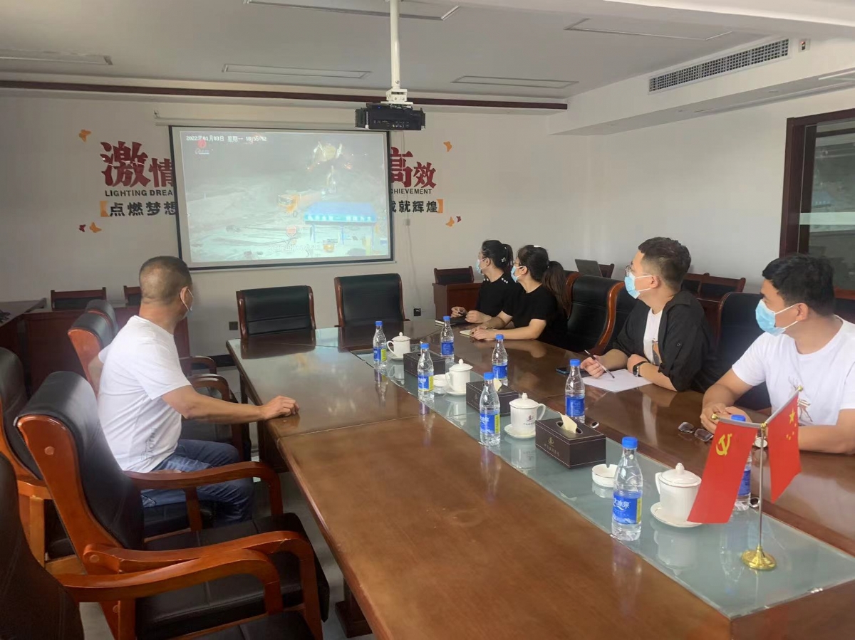 組織員工觀看建筑施工安全監(jiān)管人員培訓(xùn)班直播